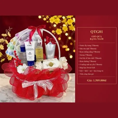 Giỏ Quà Rạng Ngời QTG01 Nước tẩy trang, sữa rửa mặt, kem chống nắng, serum, gel tẩy tế bào chết, kem dưỡng T'Beauty, 4 miếng mặt nạ yến, hộp kẹo Sweet Gift