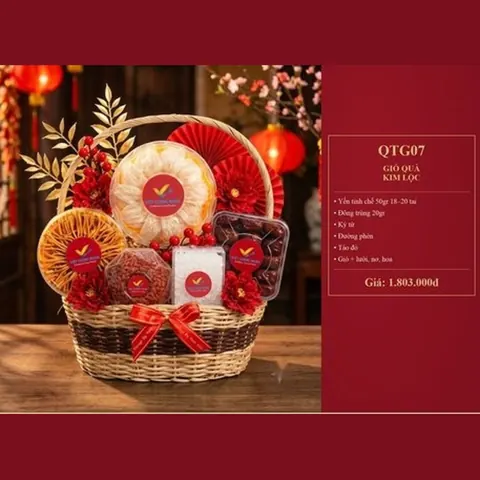 Giỏ Quà Kim Lộc QTG07 Yến tinh chế 50gr 18-20 tai, đông trùng 20gr, kỷ tử, đường phèn, táo đỏ